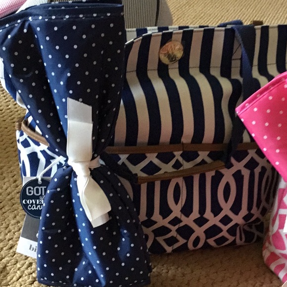 Bundle of Joy Diaper Bag NWT Pink Only left - Picture 3 of 7